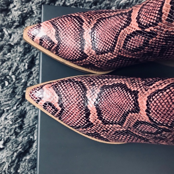 Vince Camuto Gigietta Snake Skin Bootie - Picture 5 of 6